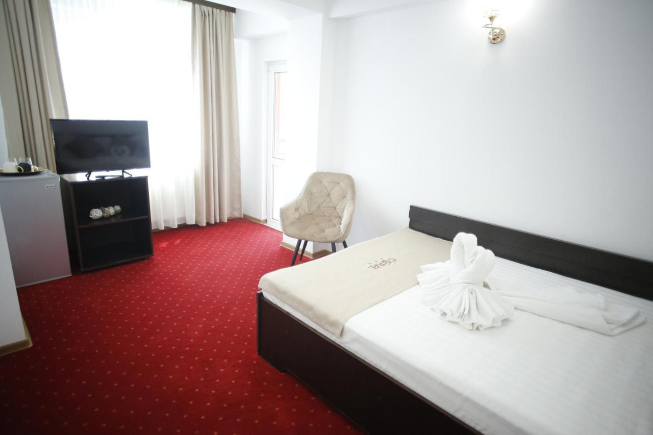 ホテル Casa Coral Mamaia Nord ナボダリ エクステリア 写真